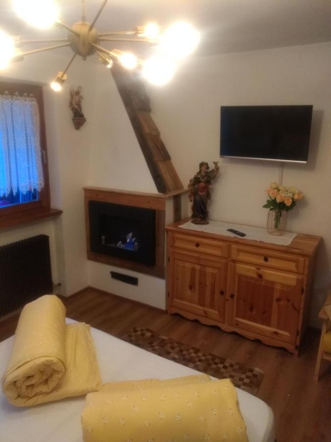 La Picola Cesa De Sen Nicolo Apartman Mazzin Kültér fotó
